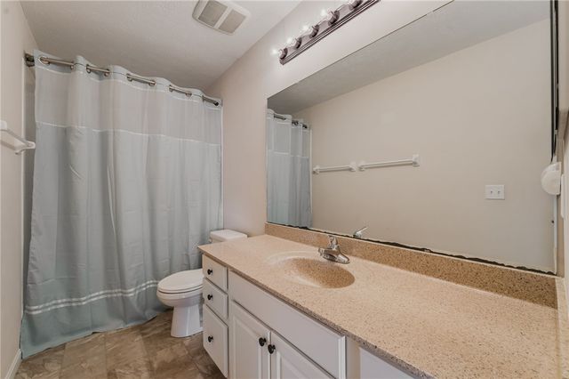 5061 Dayflower Drive, Tipp City, OH 45371