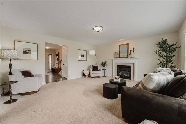 5061 Dayflower Drive, Tipp City, OH 45371