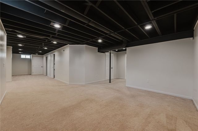 5061 Dayflower Drive, Tipp City, OH 45371