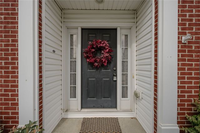 5061 Dayflower Drive, Tipp City, OH 45371