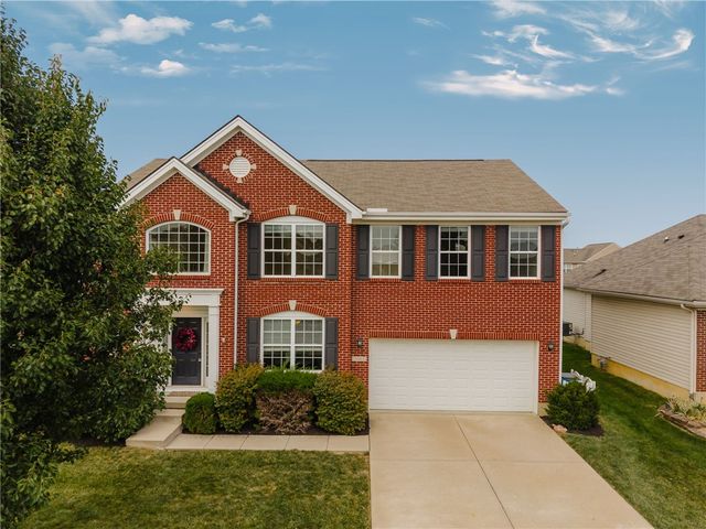 5061 Dayflower Drive, Tipp City, OH 45371
