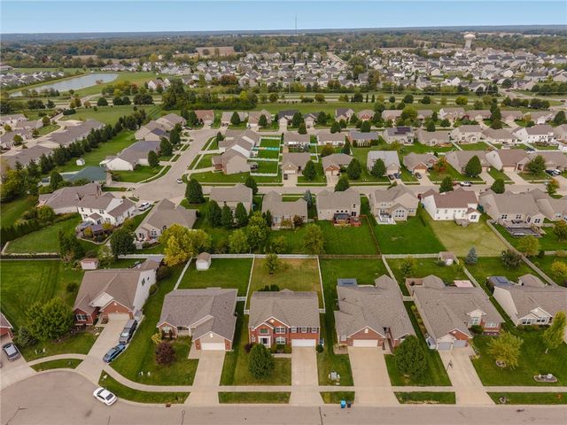 5061 Dayflower Drive, Tipp City, OH 45371