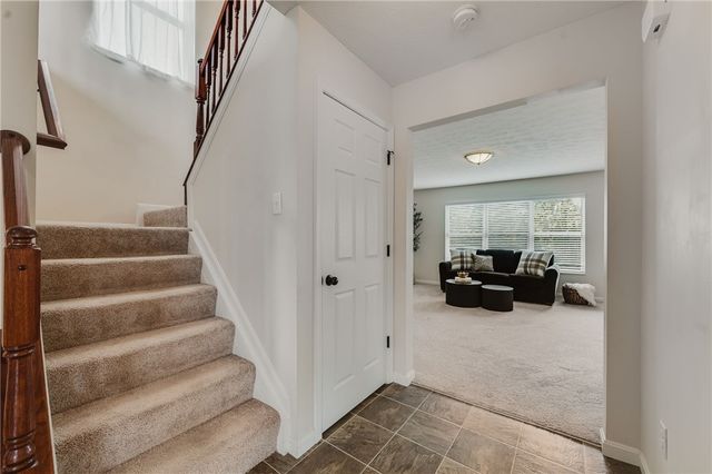 5061 Dayflower Drive, Tipp City, OH 45371