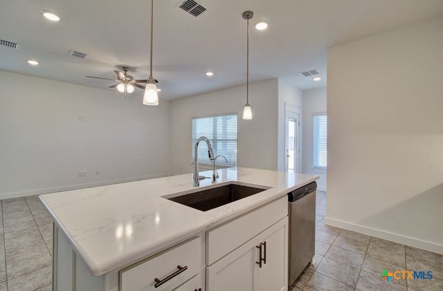 960 Tornado Ridge, New Braunfels, TX 78130