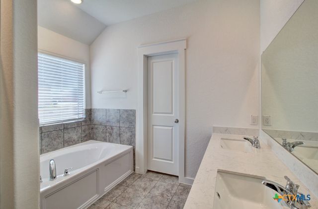 960 Tornado Ridge, New Braunfels, TX 78130