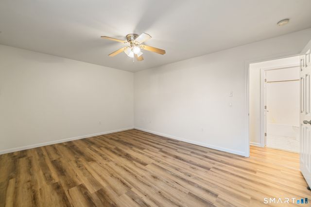 49 Glade Street A4, West Haven, CT 06516