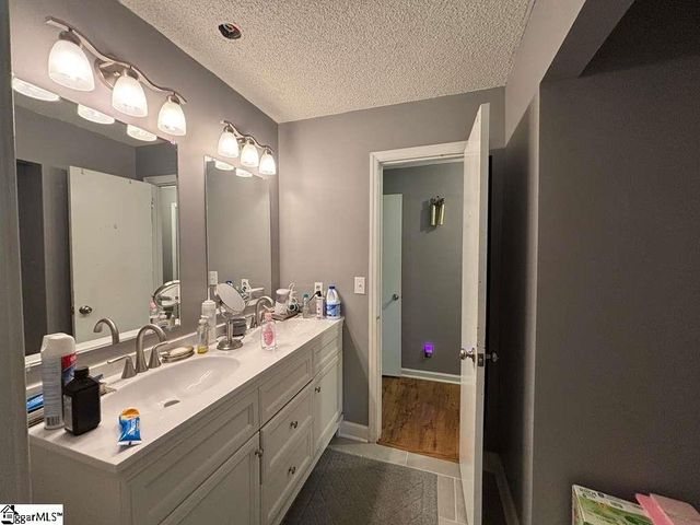 927 Cardinal Drive, Easley, SC 29642