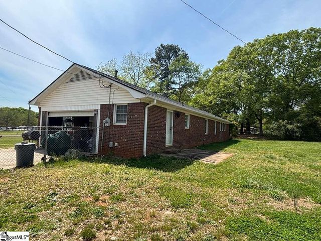 927 Cardinal Drive, Easley, SC 29642