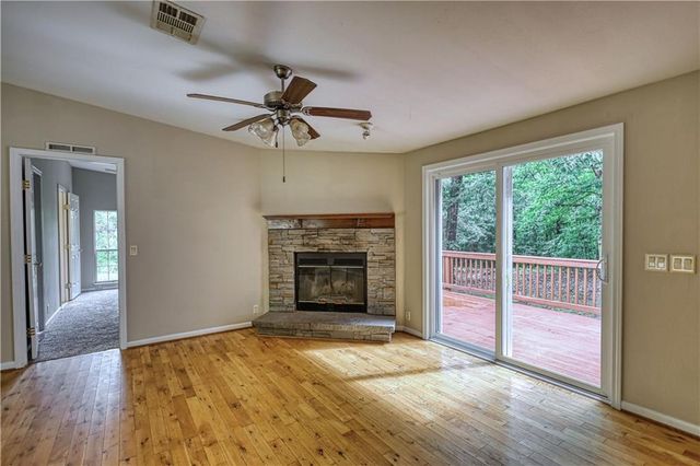 420 Long Piney Road, Mansfield, GA 30055