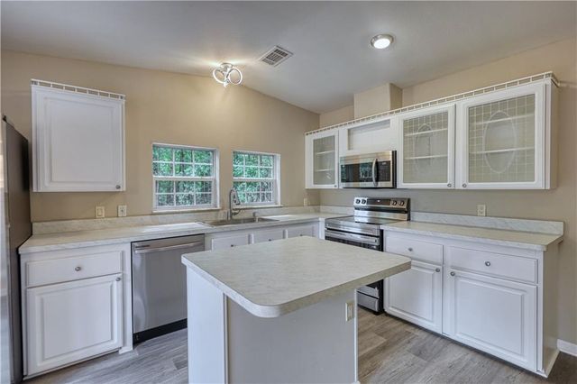 420 Long Piney Road, Mansfield, GA 30055