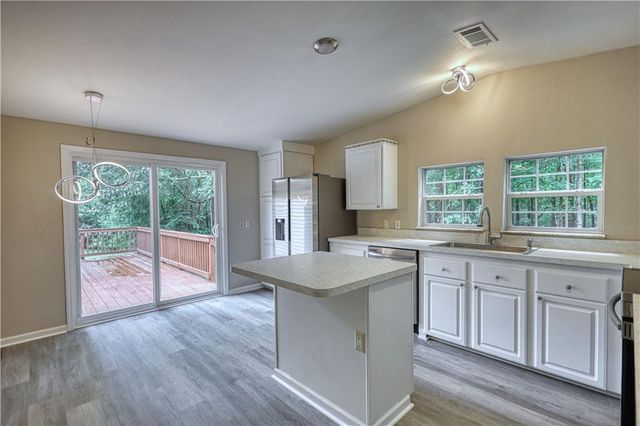 420 Long Piney Road, Mansfield, GA 30055