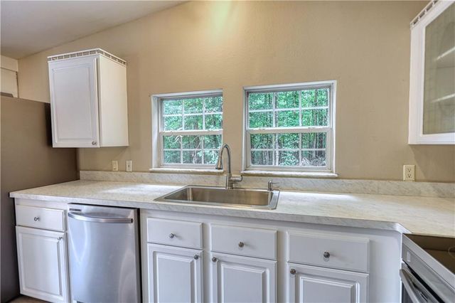 420 Long Piney Road, Mansfield, GA 30055