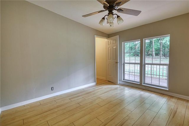 420 Long Piney Road, Mansfield, GA 30055