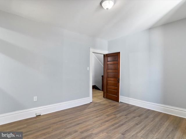 319 WEST SIDE AVE, Hagerstown, MD 21740