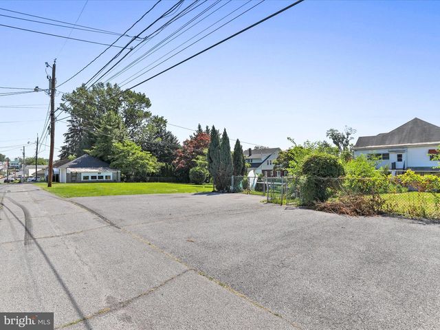 319 WEST SIDE AVE, Hagerstown, MD 21740