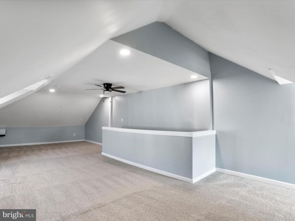 Image 30 of property listing at 319 WEST SIDE AVE, Hagerstown, MD 21740