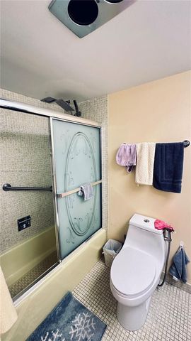 2671 S Course Drive 208, Pompano Beach, FL 33069