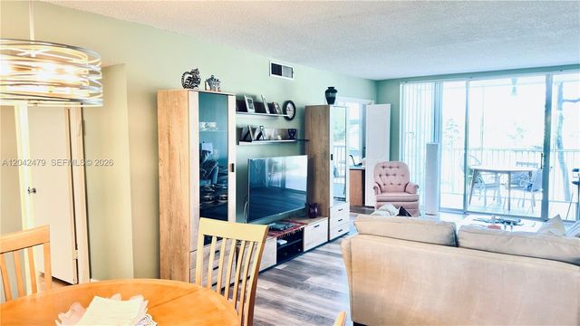 2671 S Course Drive 208, Pompano Beach, FL 33069
