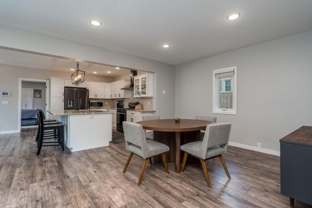 1520 N Broad Street, Mankato, MN 56001