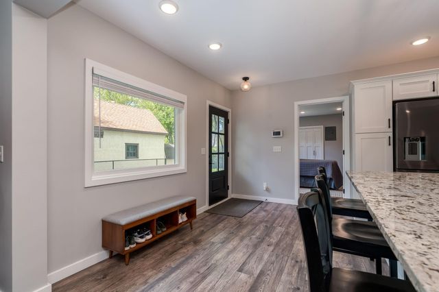 1520 N Broad Street, Mankato, MN 56001