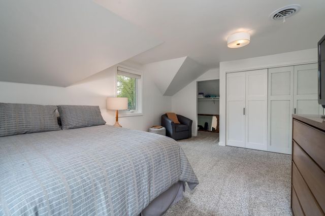1520 N Broad Street, Mankato, MN 56001