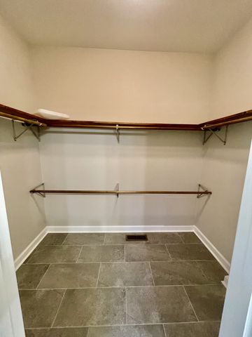 40 Harding Rd, Leoma, TN 38468