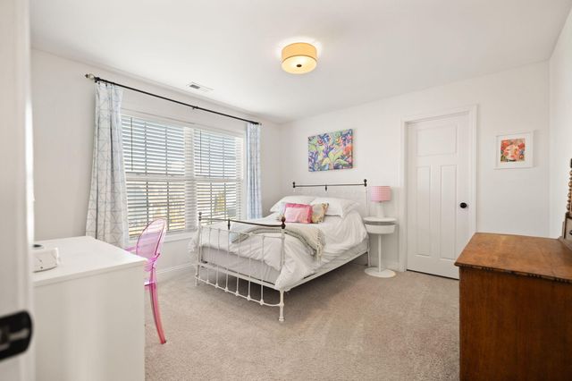 2402 Patchen Wilkes Drive, Lexington, KY 40509