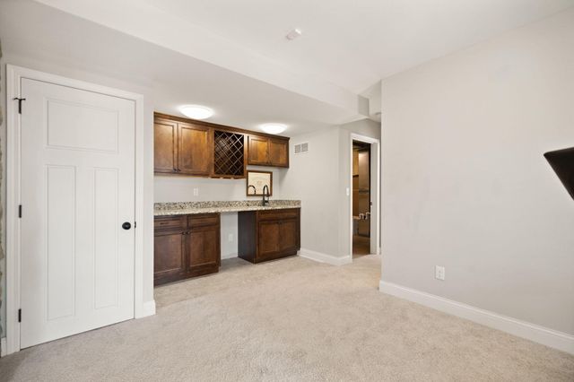 2402 Patchen Wilkes Drive, Lexington, KY 40509