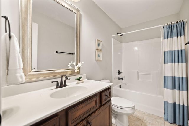 2402 Patchen Wilkes Drive, Lexington, KY 40509