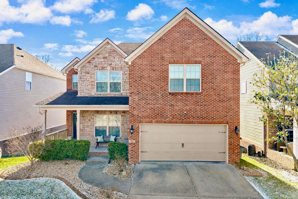 2402 Patchen Wilkes Drive, Lexington, KY 40509