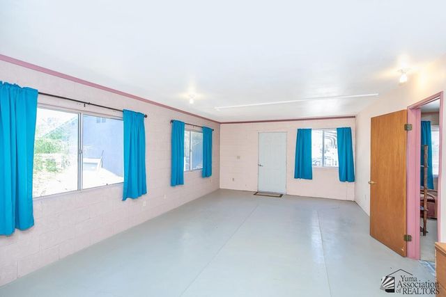 29433 E San Jose Ave, Wellton, AZ 85356