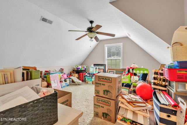 3260 Whispering Oaks Drive, Knoxville, TN 37938