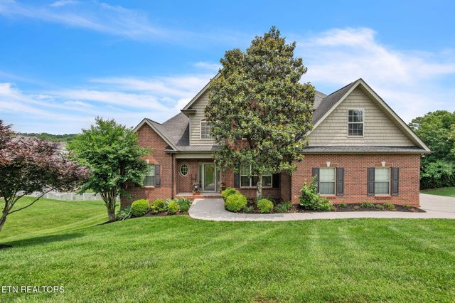 3260 Whispering Oaks Drive, Knoxville, TN 37938