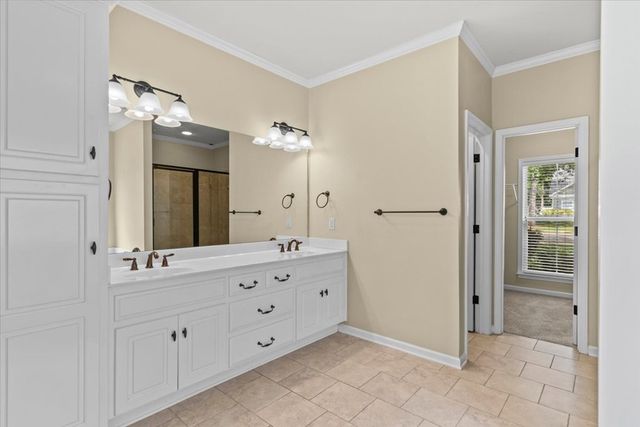 1113 Orchard Cir, Dothan, AL 36305