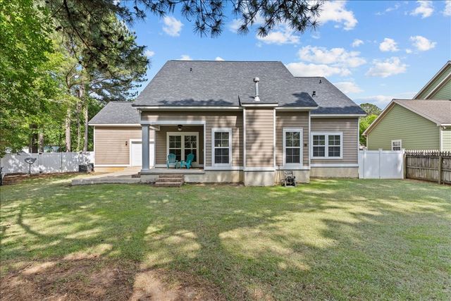 1113 Orchard Cir, Dothan, AL 36305