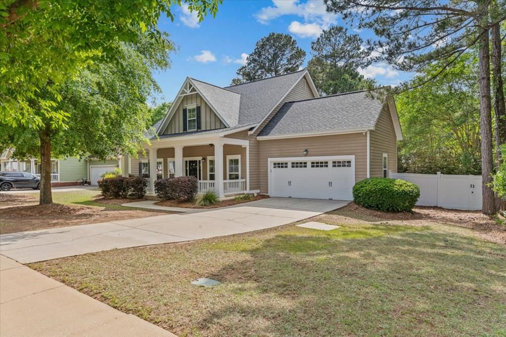 1113 Orchard Cir, Dothan, AL 36305