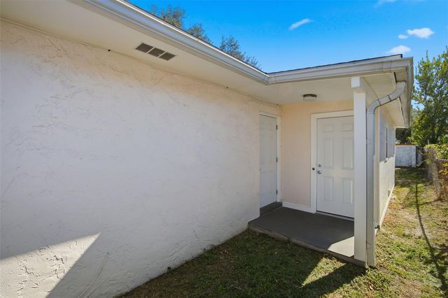 1324 W NASSAU STREET, Tampa, FL 33607