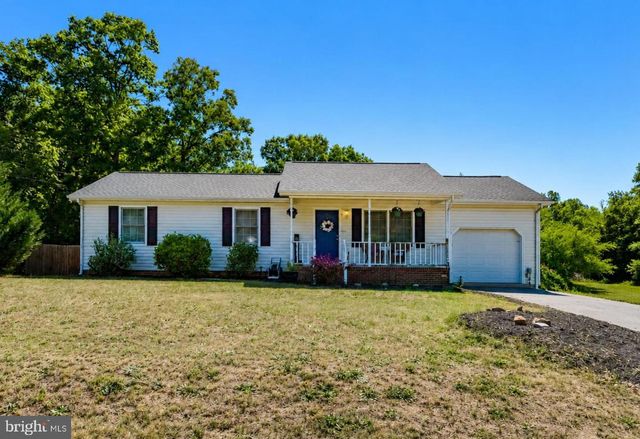 10417 SKINNER HILL DR, Fredericksburg, VA 22408