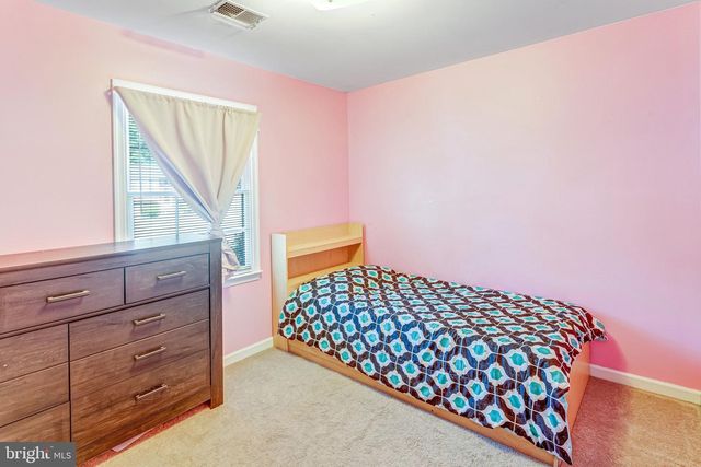 10417 SKINNER HILL DR, Fredericksburg, VA 22408