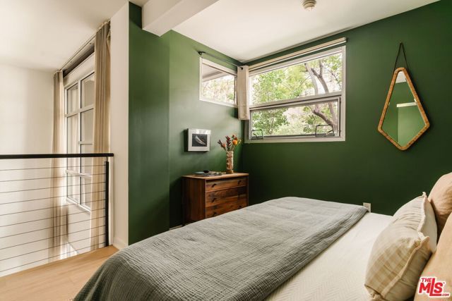 4111 W Sunset Boulevard 111, Los Angeles, CA 90029