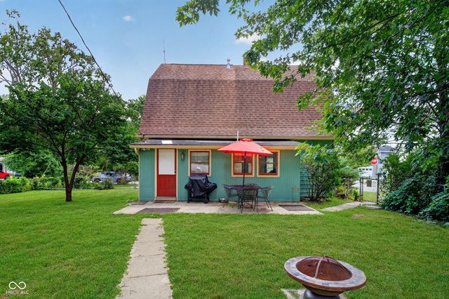 11822 Center Street, Indianapolis, IN 46236