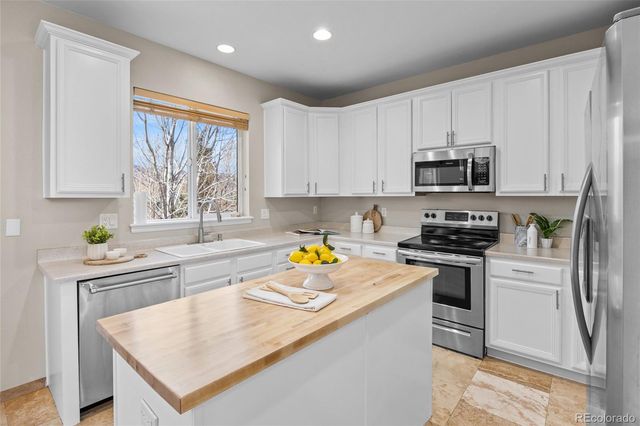 7649 Bison Court, Littleton, CO 80125