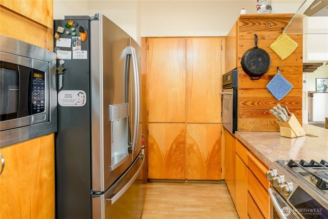 207 E Elderberry Lane, Port Angeles, WA 98362