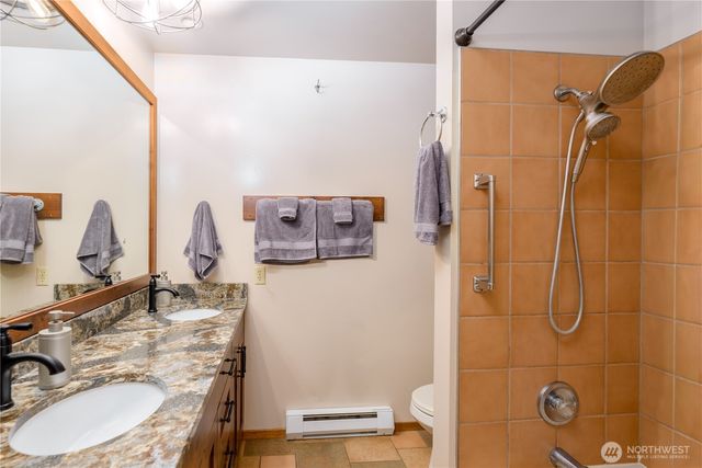 207 E Elderberry Lane, Port Angeles, WA 98362