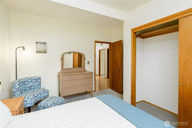 207 E Elderberry Lane, Port Angeles, WA 98362
