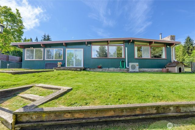 207 E Elderberry Lane, Port Angeles, WA 98362