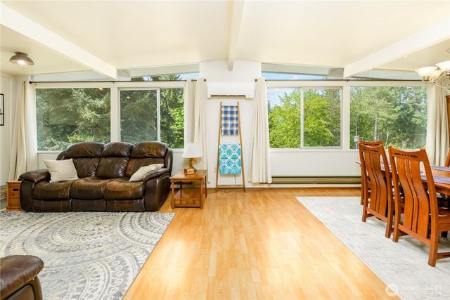 207 E Elderberry Lane, Port Angeles, WA 98362