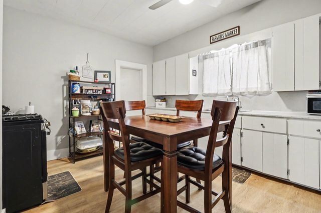 524 Davis Street, City Of Manistee, MI 49660