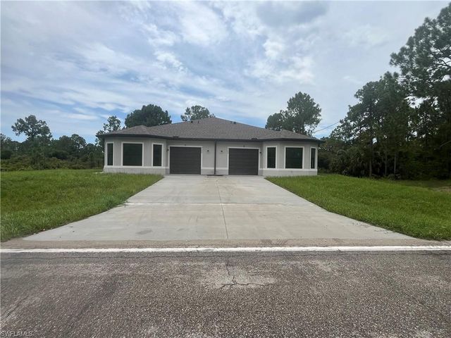 700 12th ST A & B, Lehigh Acres, FL 33972