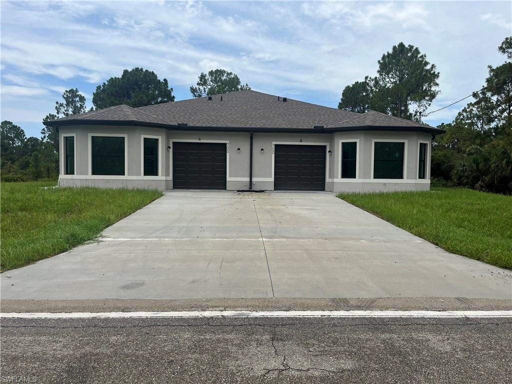 700 12th ST A & B, Lehigh Acres, FL 33972